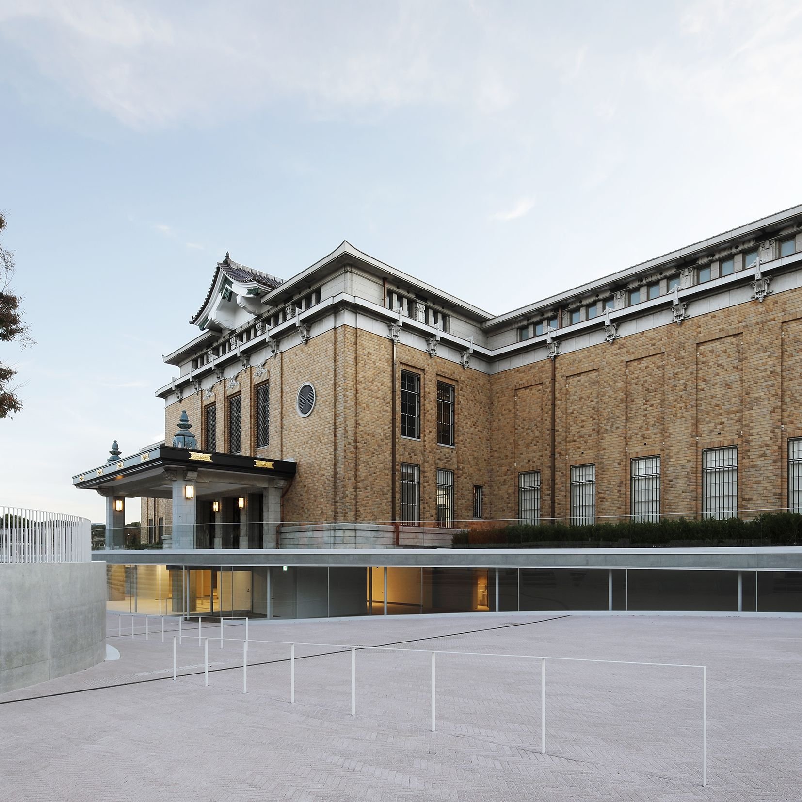 🏛️ 교토시 교세라 미술관 (교토시 교세라 비주쓰칸) 이미지 6